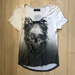 Y2K Religion Skull Print T Shirt in White Size S